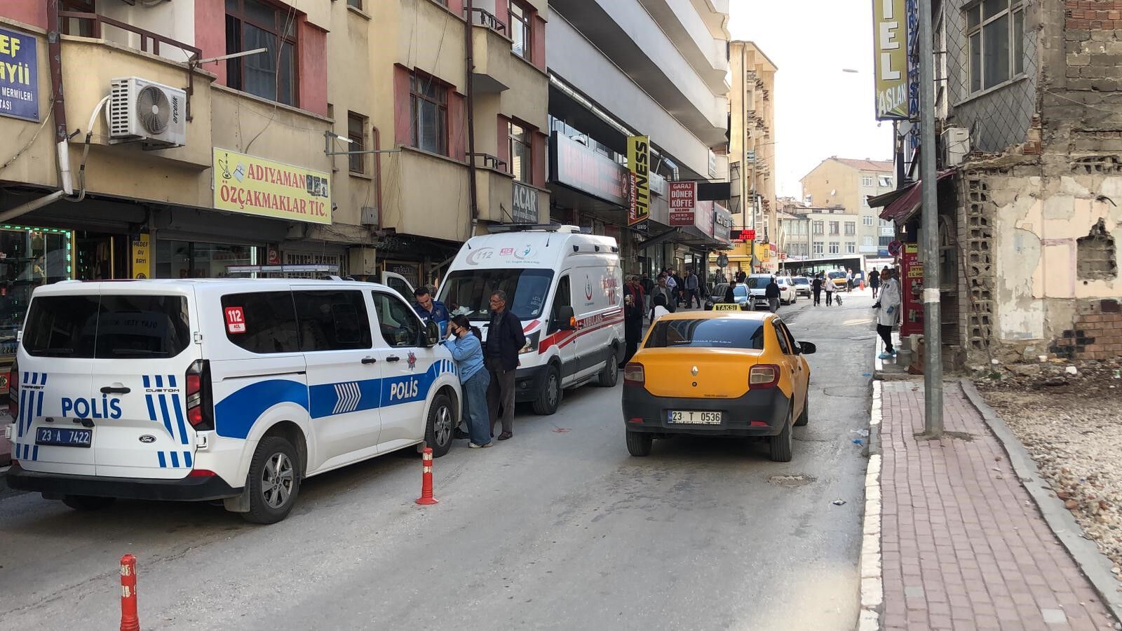 6 Gün Önce Ölmüş… Acı Gerçek Koku Üzerine Ortaya Çıktı (4)