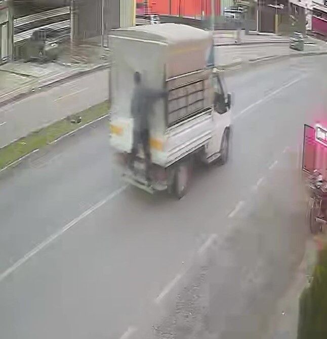 A W714110 01