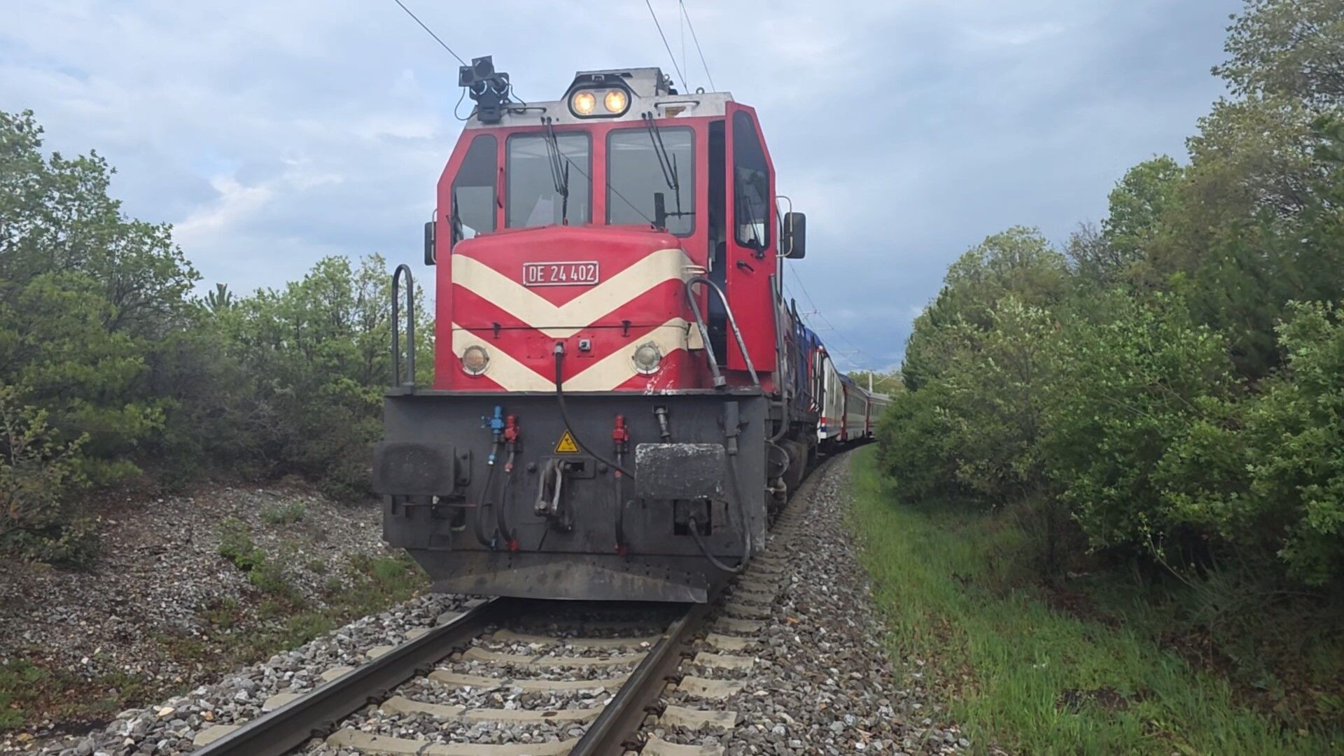 Aci Haber Hastaneden Geldi Yolcu Treni Kamyoneti Bicti 1 Olu 3 Yarali (3)