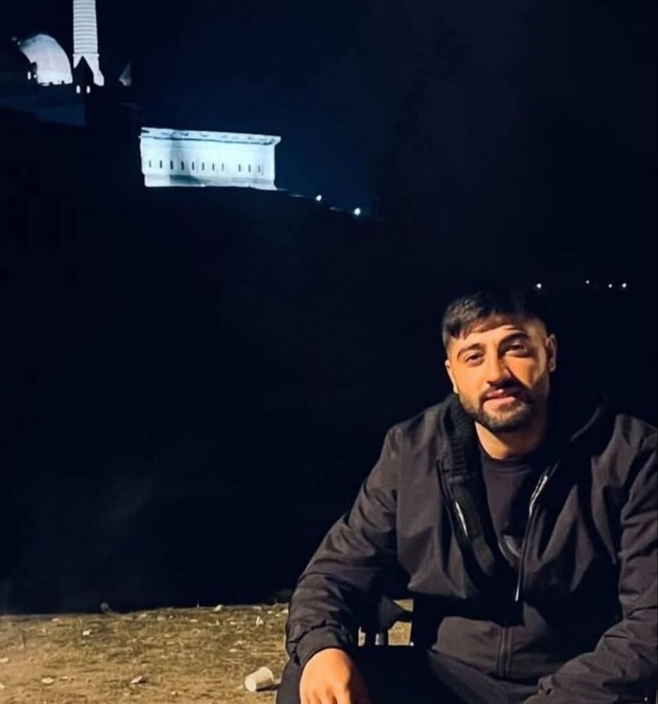 Baba Ve Oglu Kursun Yagdirdi 26 Yasindaki Genc Hayatini Kaybetti (2)
