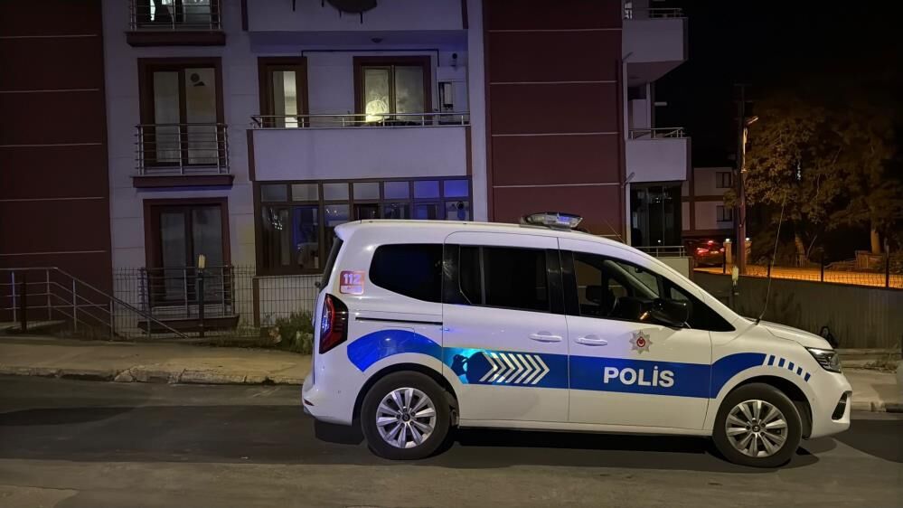 Bosanmanin Ardindan Gelen Aci Son Tekstil Iscisi Kadin Evinde Hayatini Kaybetti (2)