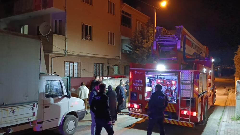Eski Es Dehseti Molotof Atti Kombi Patladi (2)
