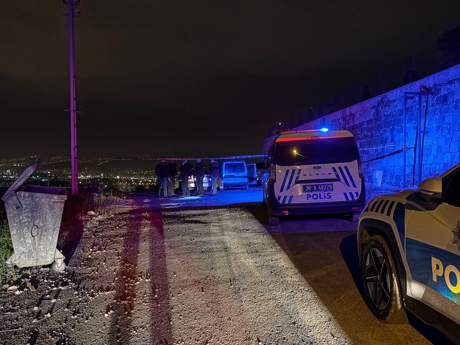 Genc Adamdan Geriye Son Mesaji Kaldi Tepelik Alanda Olu Bulundu (2)