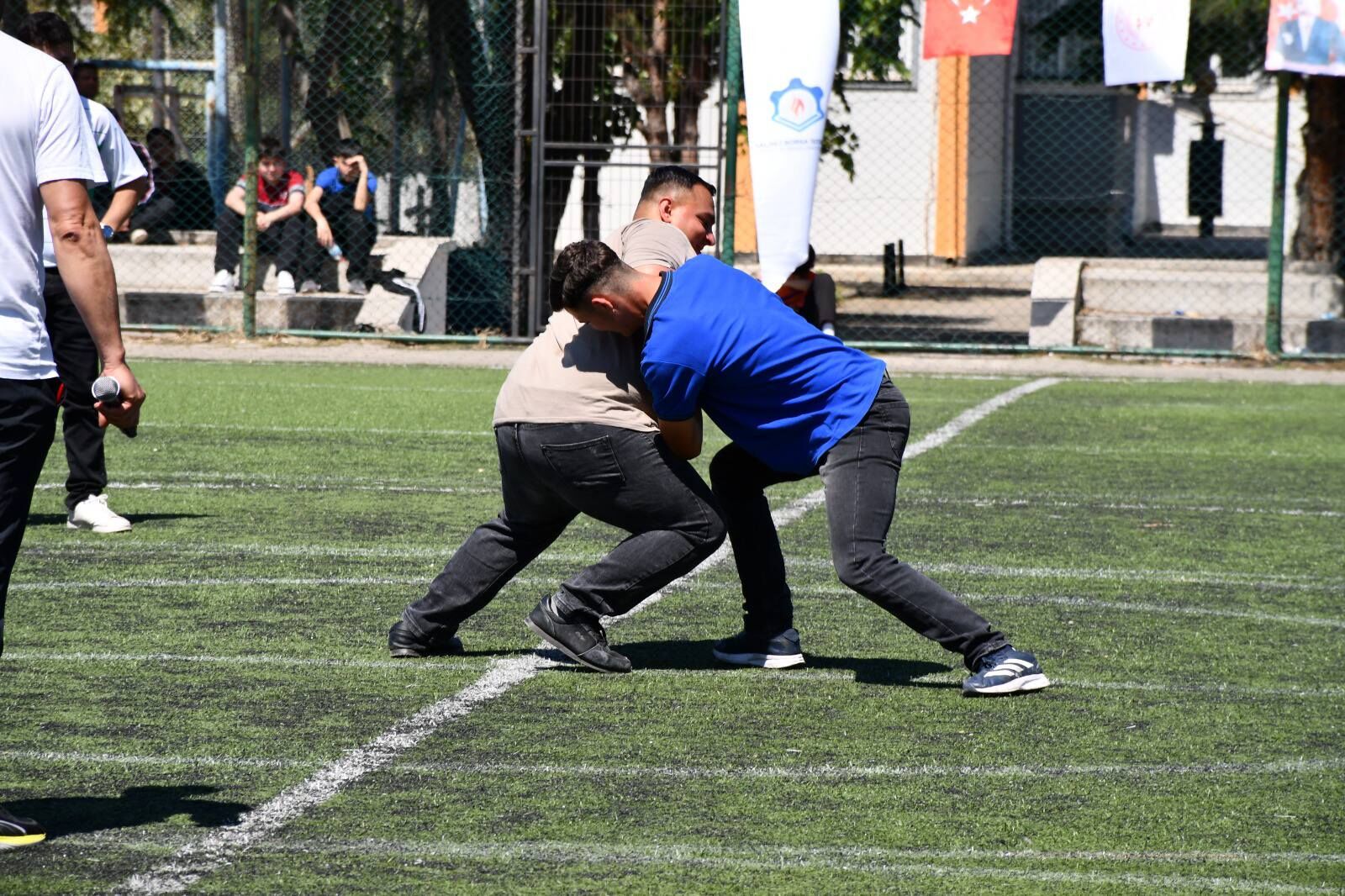 Gençli̇k (13)