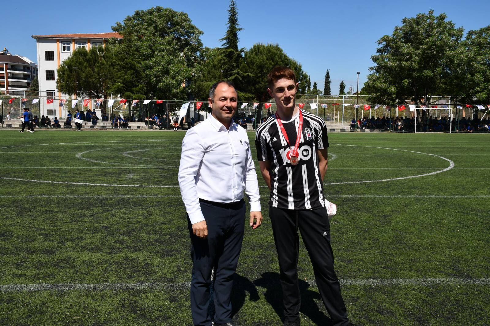 Gençli̇k (3)-1