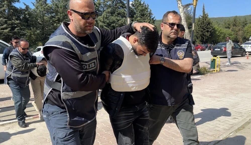 Instagramdan Begeni Attilar Aile Yasiyor Sandi Kubra Yapici Cinayetinde Kan Donduran D (4)
