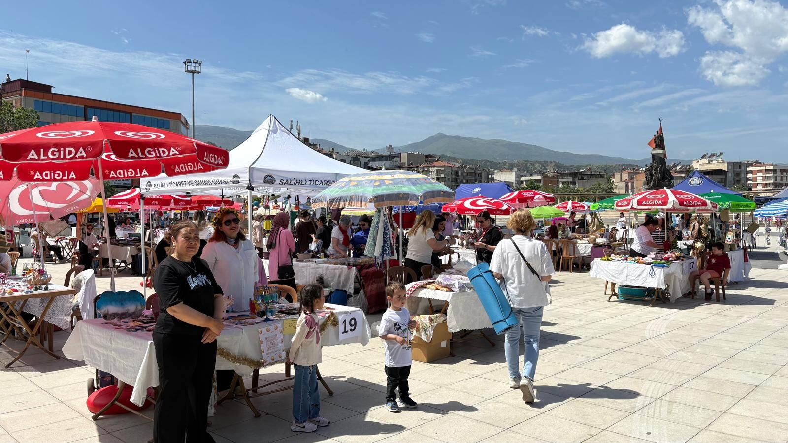 Kadın Girişimciler Gençlik Haftası’nda Buluştu (6)