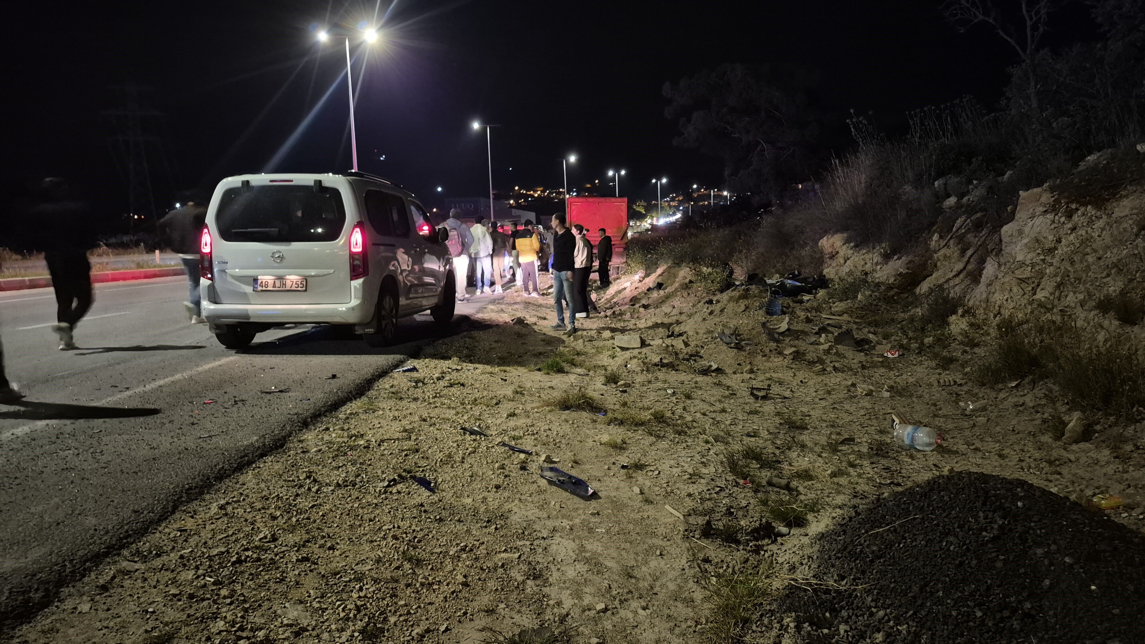 Kavsakta Carpistilar 23 Yasindaki Cihan Hayata Tutunamadi (4)