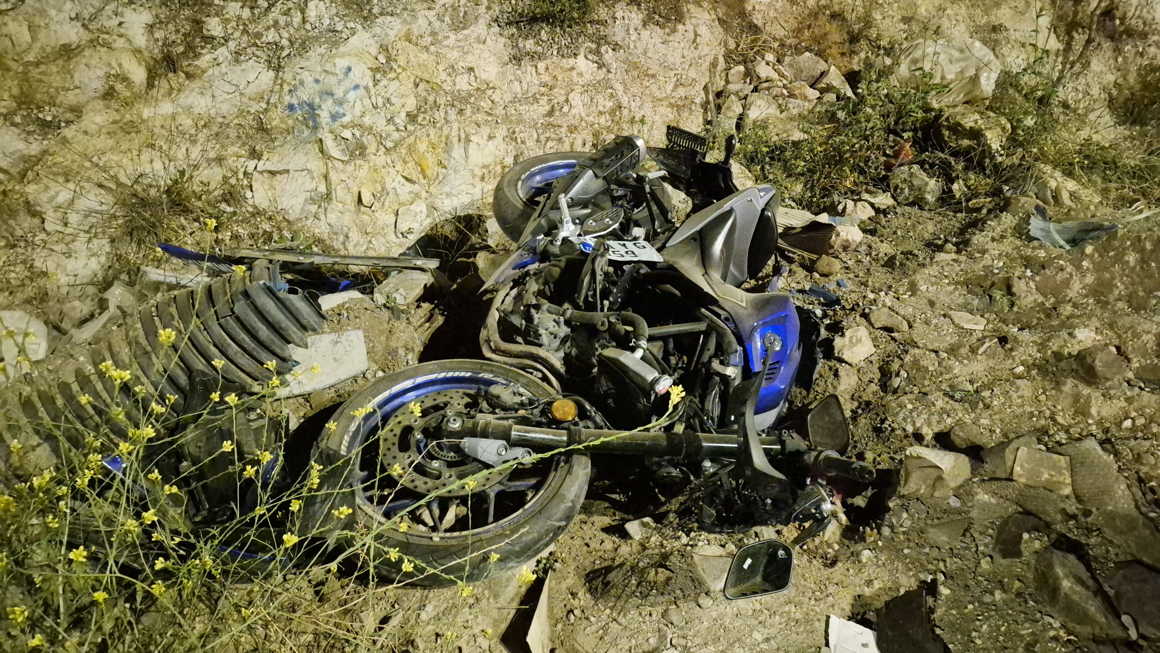 Kavsakta Carpistilar 23 Yasindaki Cihan Hayata Tutunamadi (6)