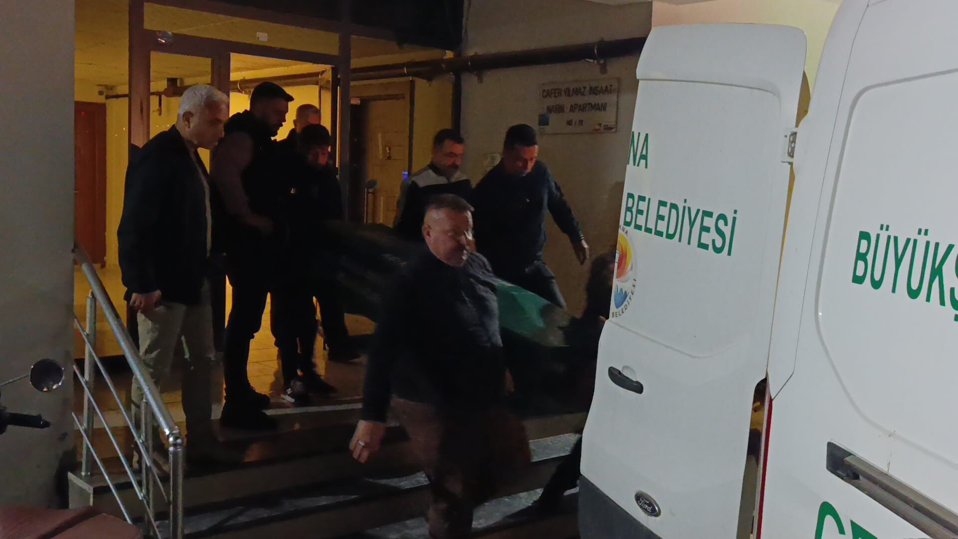 Lastiklerini Kesip Pusu Kurdular Sirket Yoneticisi Evinin Onunde Olduruldu (2)