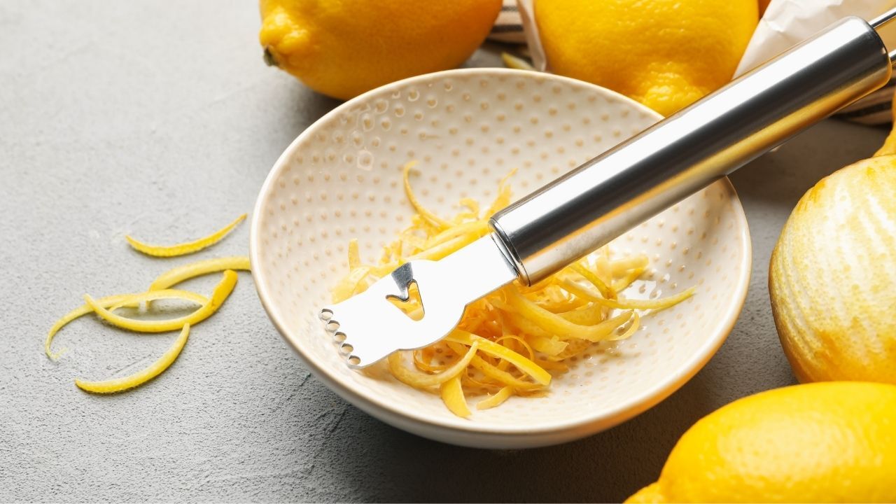 Limon Kabuğu Ile Ferah Koku