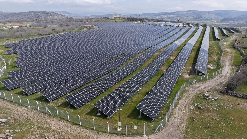 Manisa Buyuksehir Belediyesinden Kuresel Basari Genclerin Iklim Projelerine 50 Bin Dol (2)