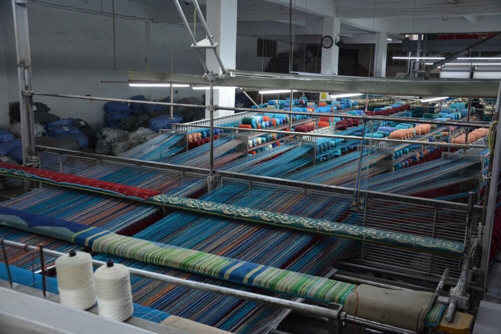 Manisada 3 Bin 200 Metrekarelik Dev Hali Bursa Icin Dokunuyor (2)
