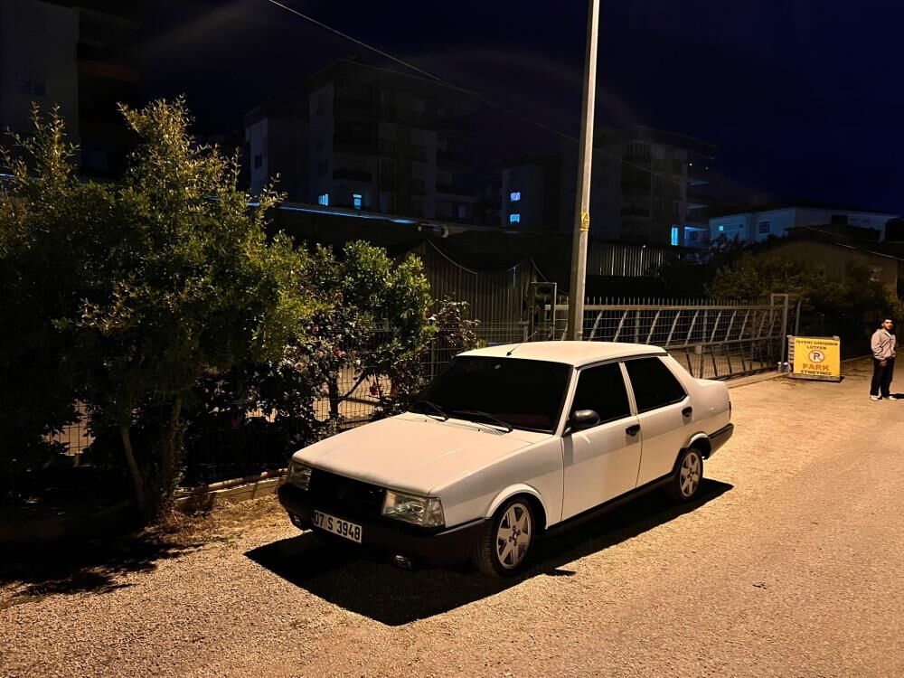 Otomobil Soygunu Polis Takibine Takildi Kameralar Incelendi Supheli Evinde Yakalandi (2)