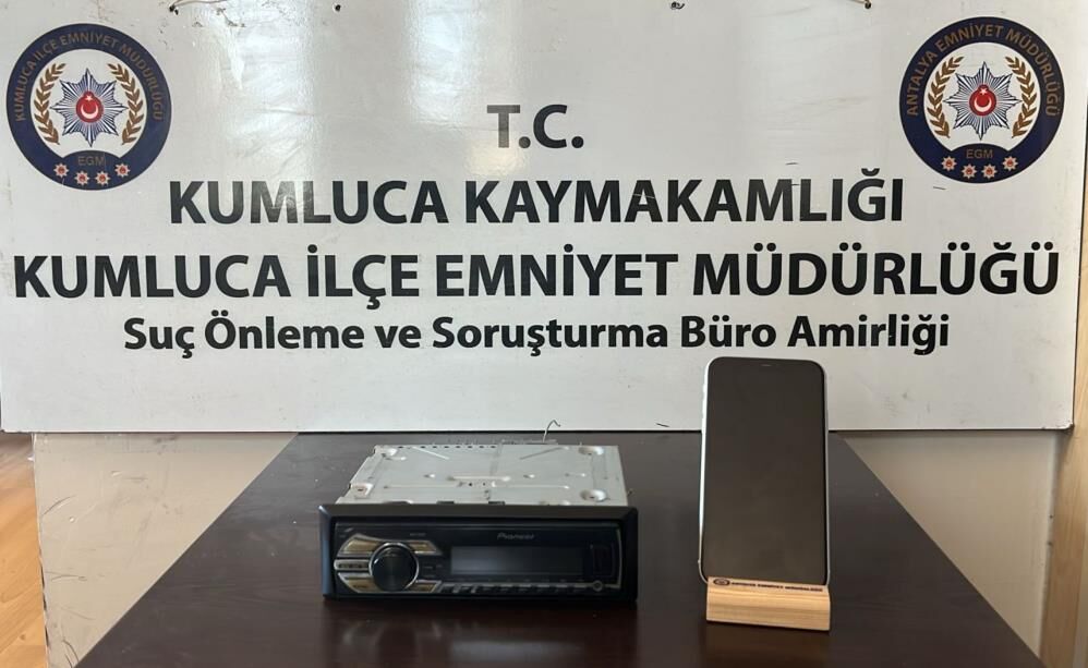 Otomobil Soygunu Polis Takibine Takildi Kameralar Incelendi Supheli Evinde Yakalandi (3)