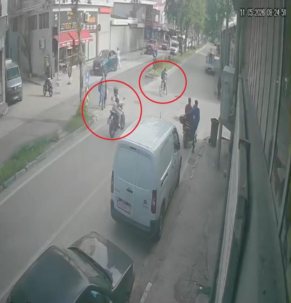 Sag Mi Sol Mu Kararsizlik Kazayla Bitti Bisikletliye Motosiklet Carpti (2)