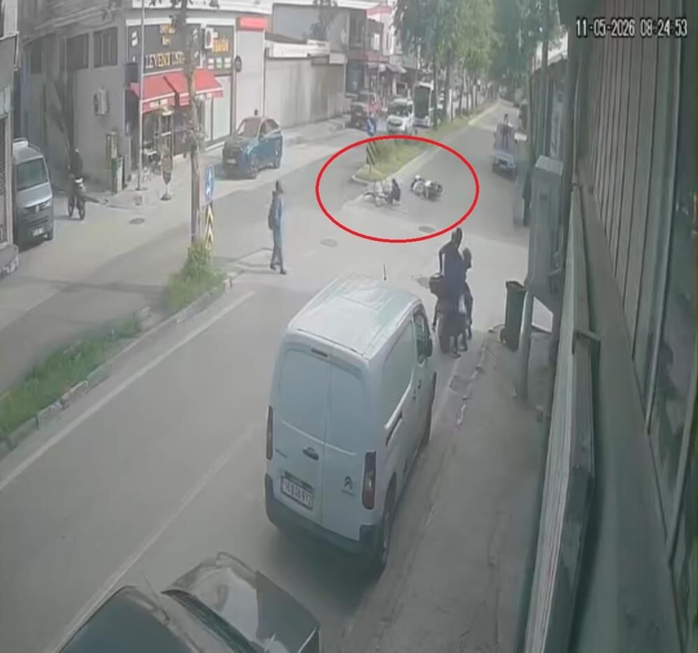Sag Mi Sol Mu Kararsizlik Kazayla Bitti Bisikletliye Motosiklet Carpti (3)
