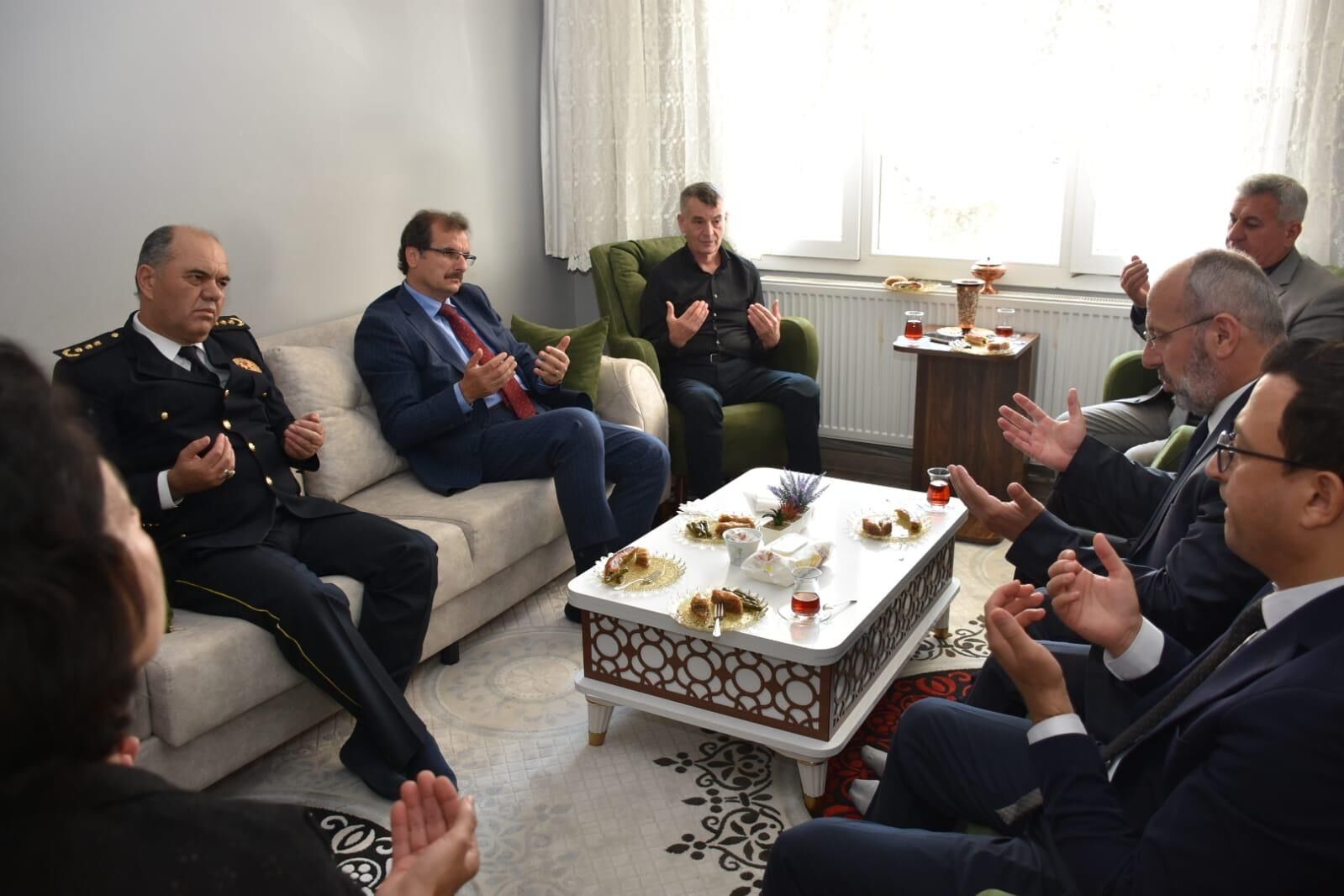 Salihli Kaymakam (1)