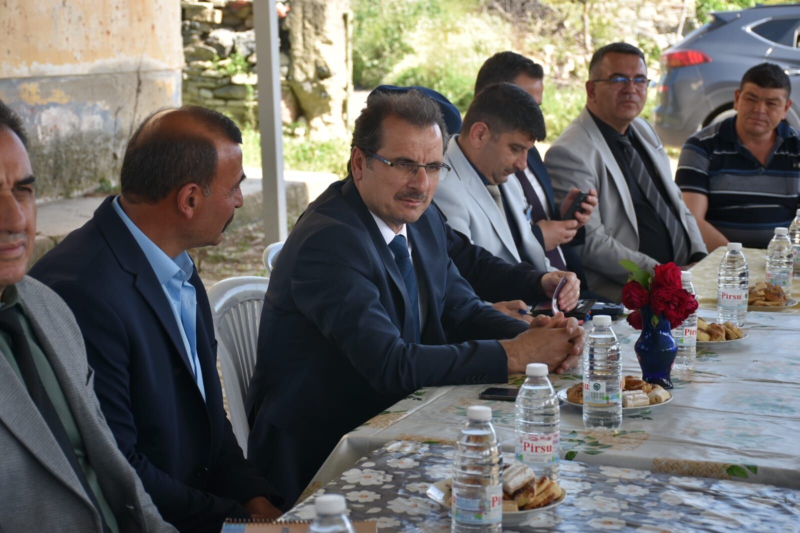Sali̇hli̇ Kaymakami Güldoğan (8)