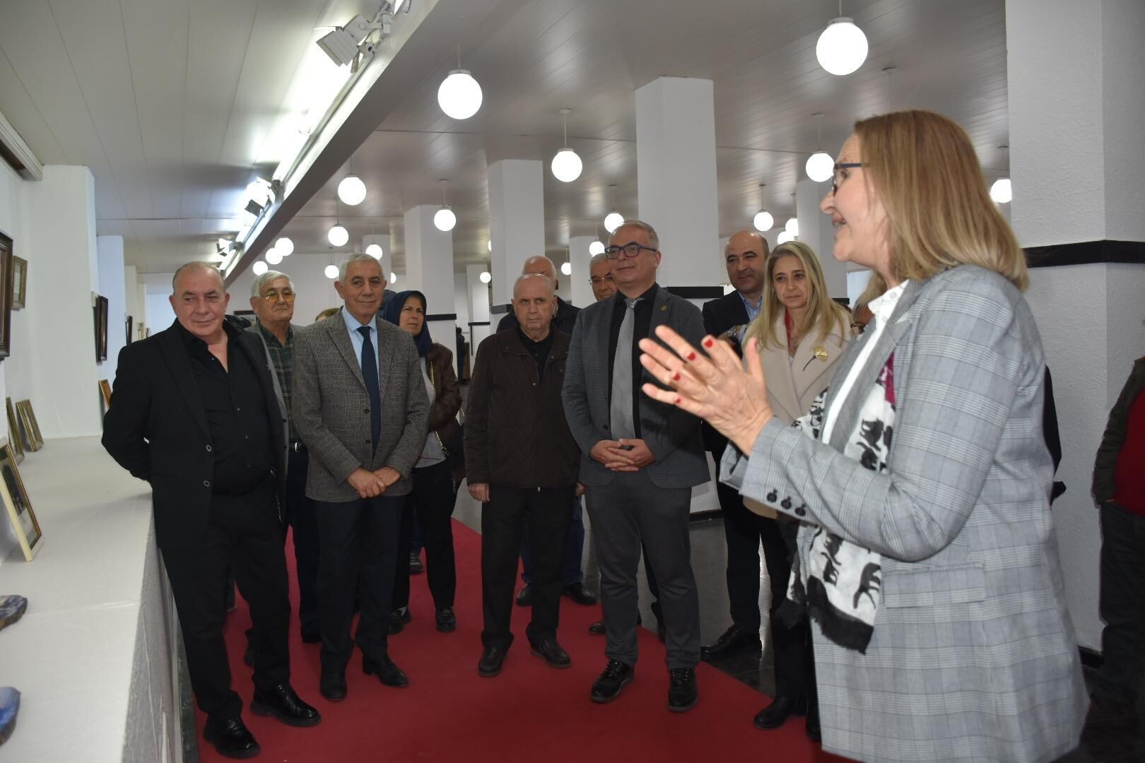 Salihli’de Anlamlı Sergi Sanatla Engeller Aşılıyor (10)