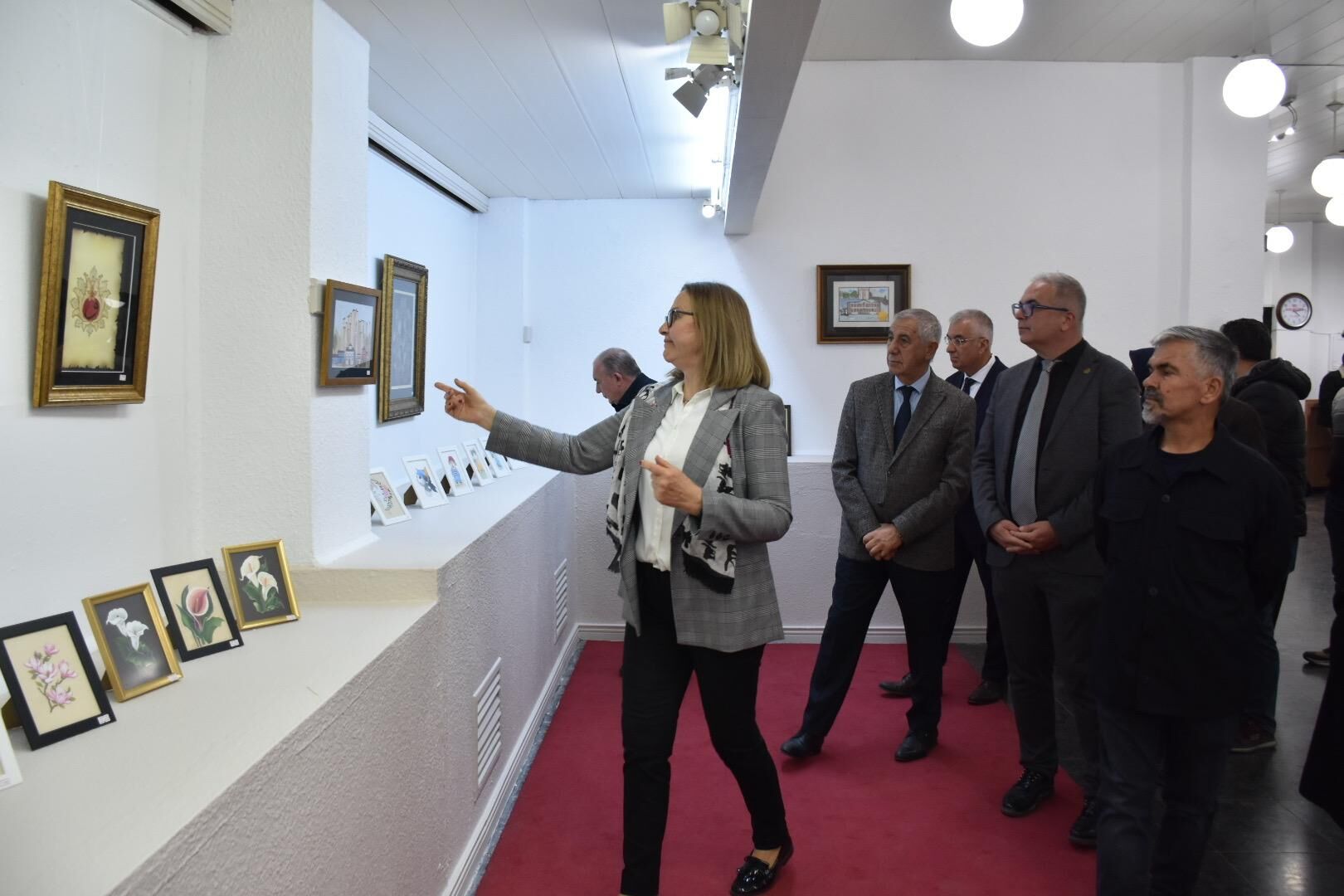 Salihli’de Anlamlı Sergi Sanatla Engeller Aşılıyor (13)