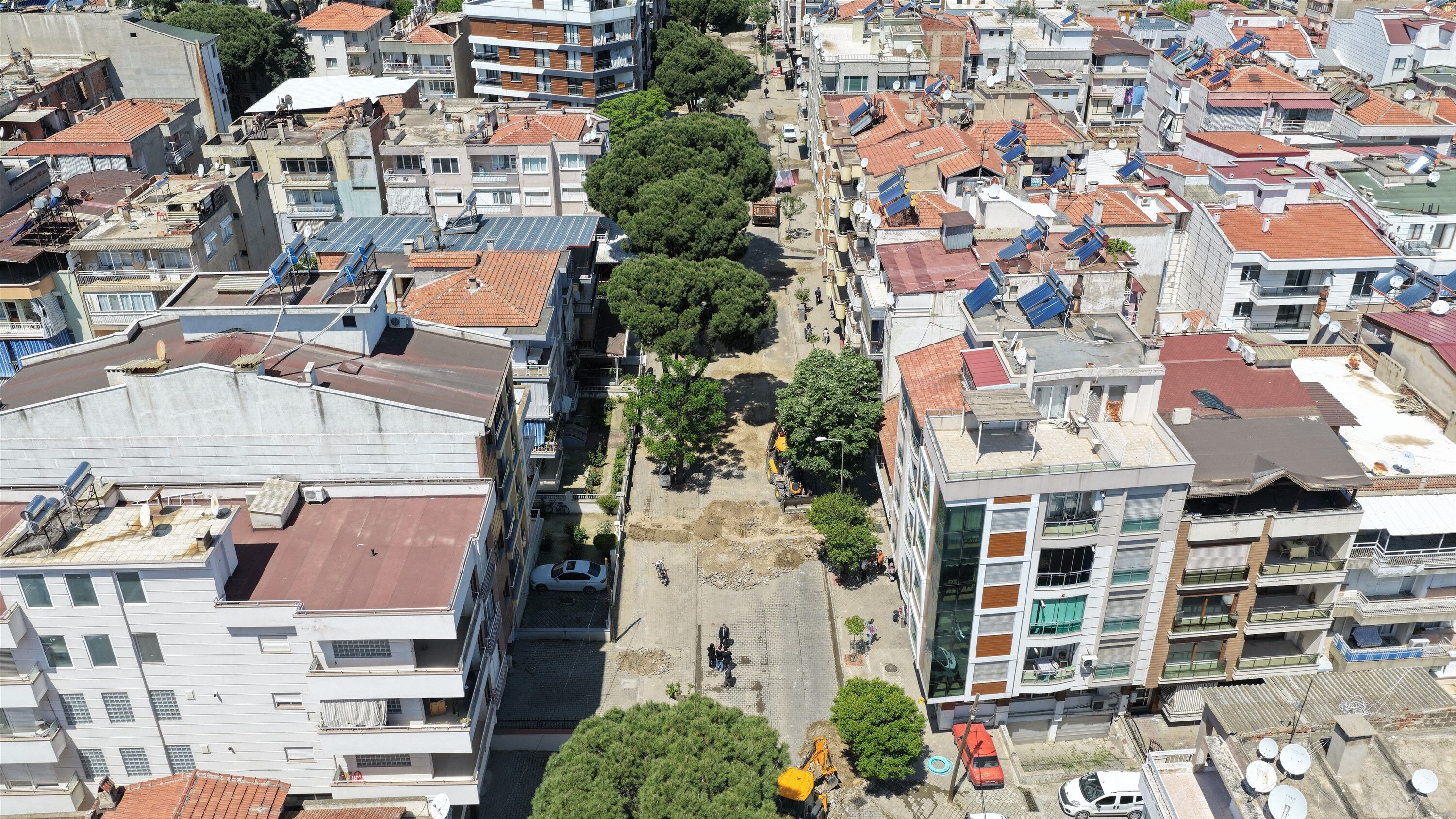 Salihli’de İçme Suyu Hatları Yenileniyor (1)