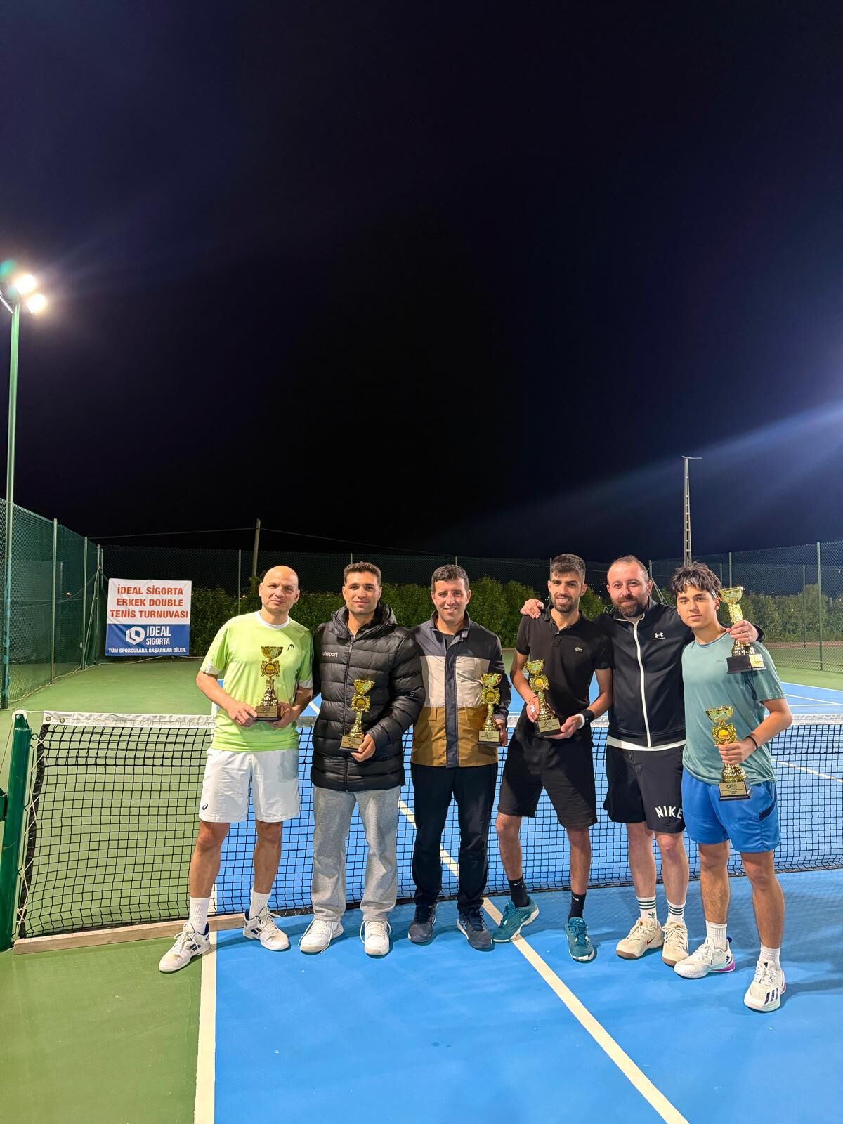 Salihlide Ideal Sigorta Erkek Double Tenis Turnuvasi Duzenlendi (1)