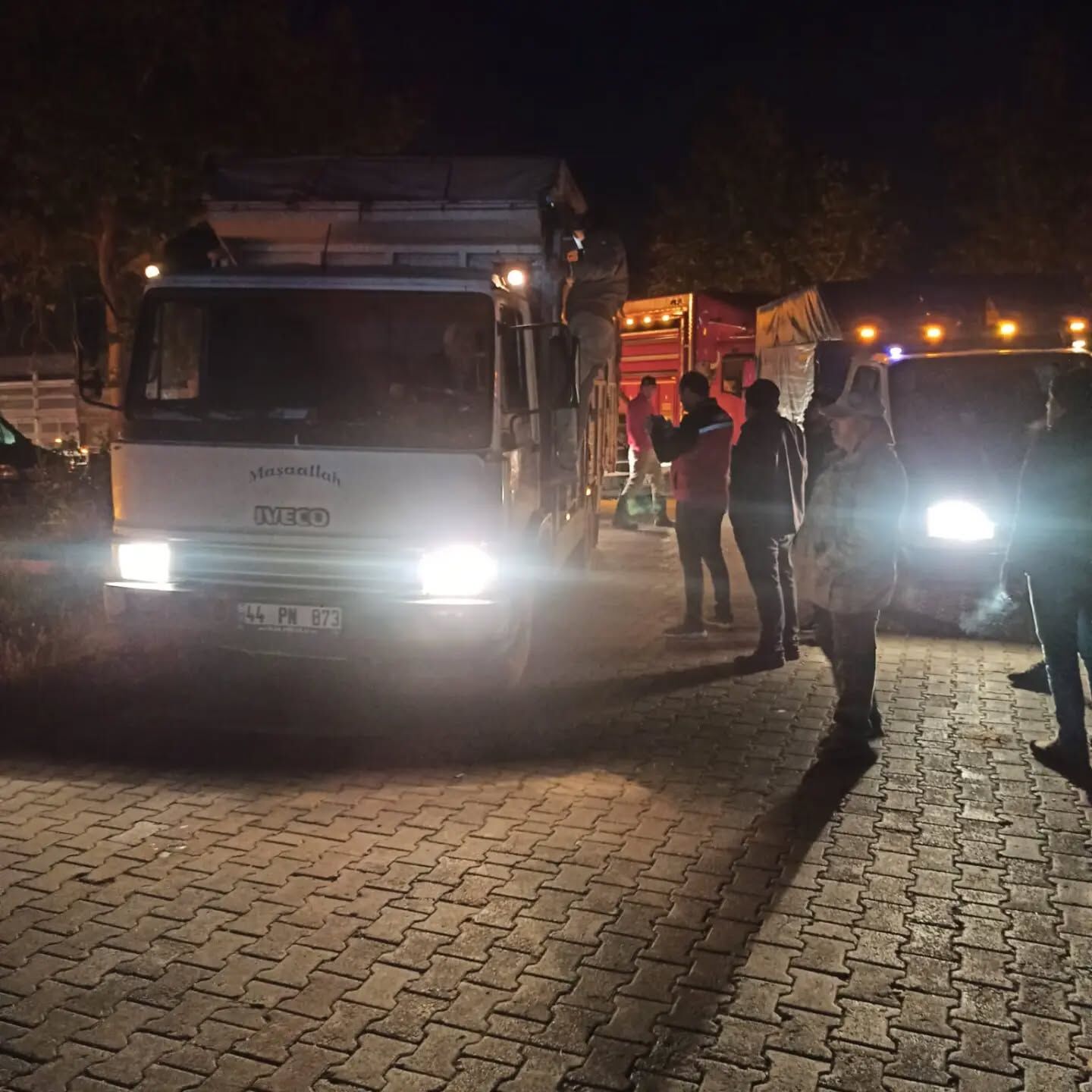 Salihli’de Kurban Öncesi Hayvan Nakillerine Sıkı Denetim! (2)