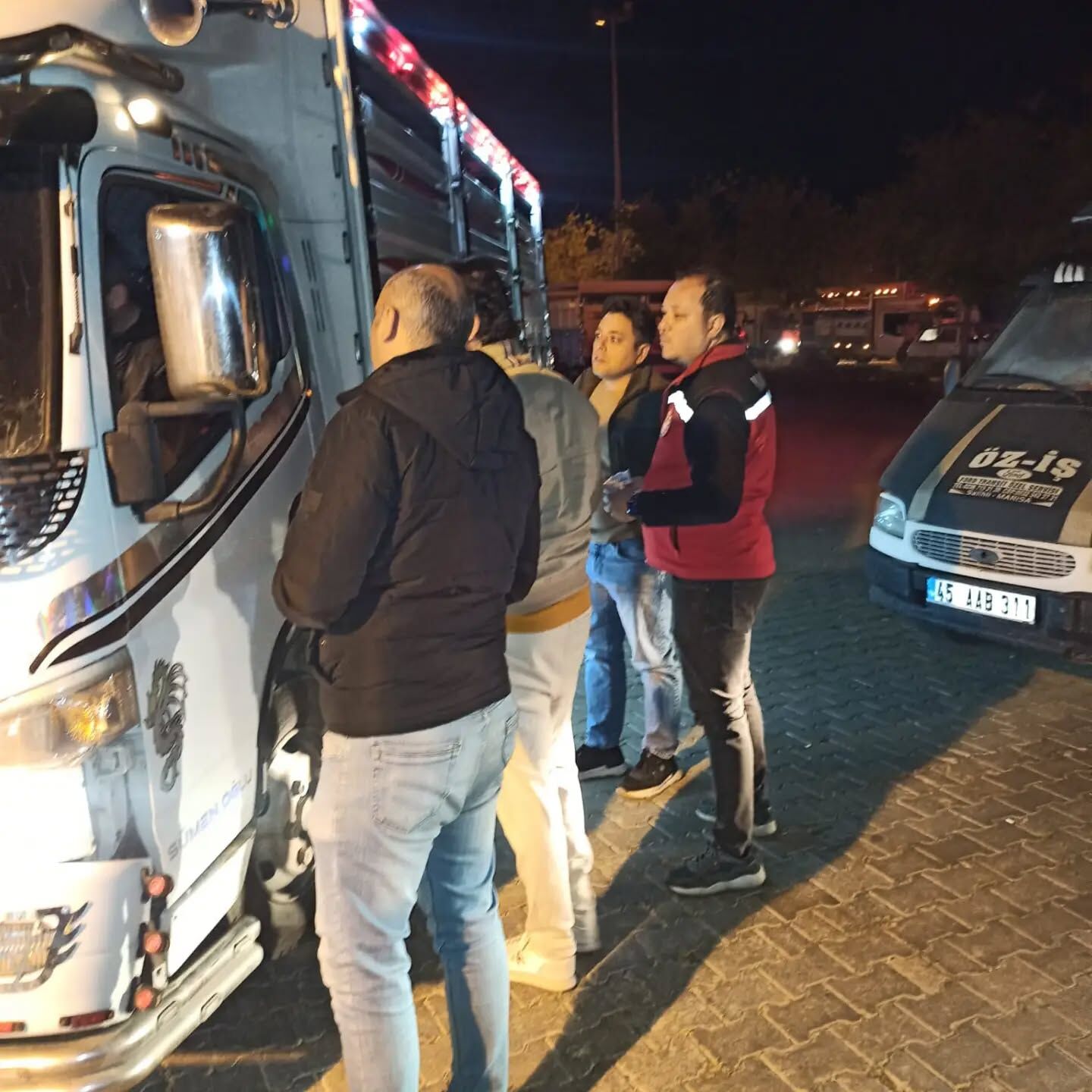 Salihli’de Kurban Öncesi Hayvan Nakillerine Sıkı Denetim! (6)