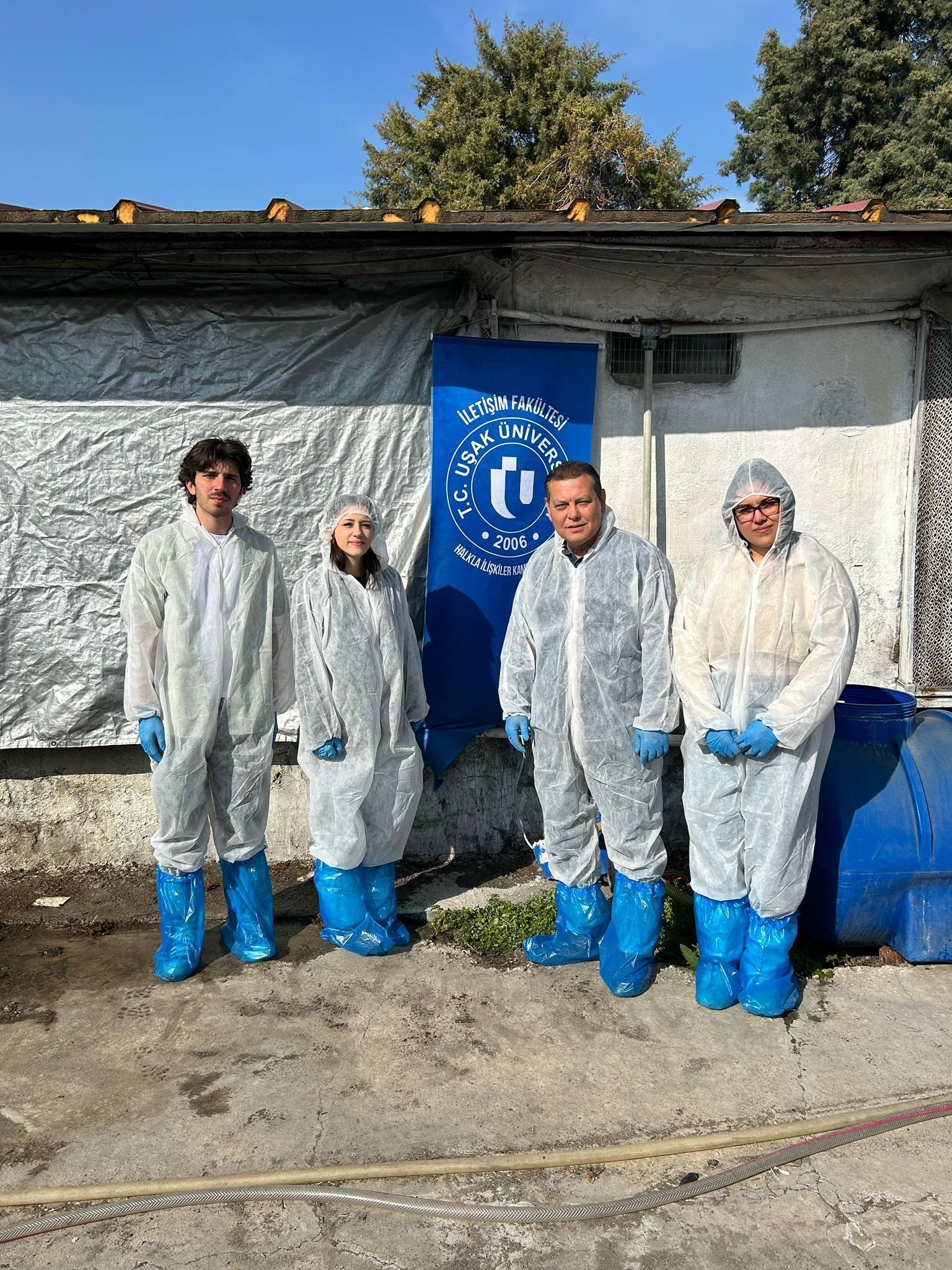 Salihli’de “Sağlıklı Kümes, Verimli Üretim” Projesi Başarıyla Tamamlandı (9)