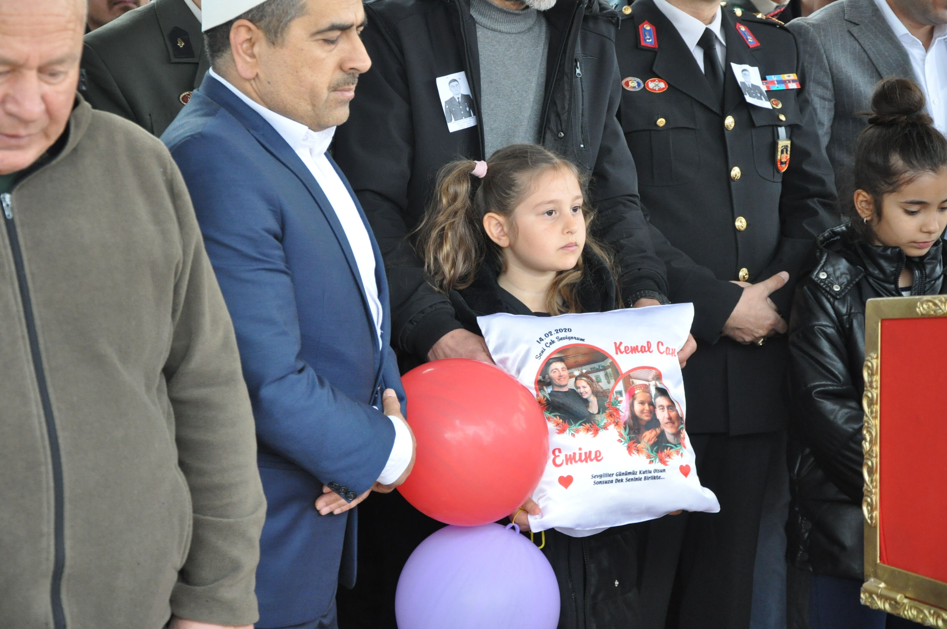 Salihlili Uzman Cavus Son Yolculuguna Ugurlandi (15)