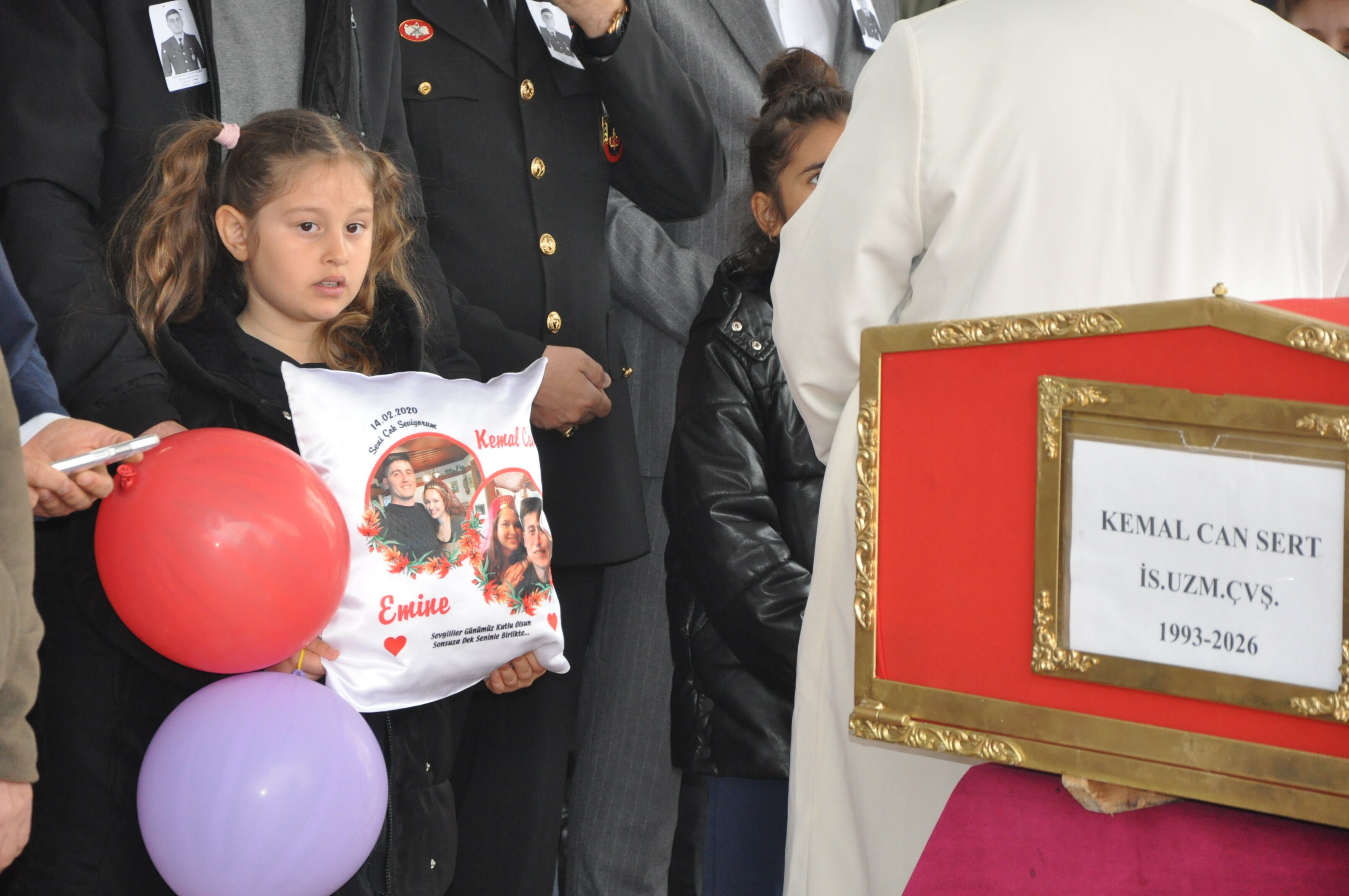 Salihlili Uzman Cavus Son Yolculuguna Ugurlandi (18)