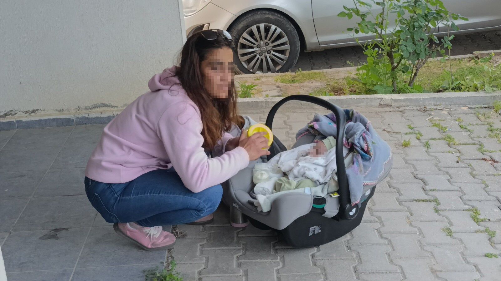 Soke Eden Manzara Otomatik Kapi Acilinca Herkes Dondu Kaldi (2)