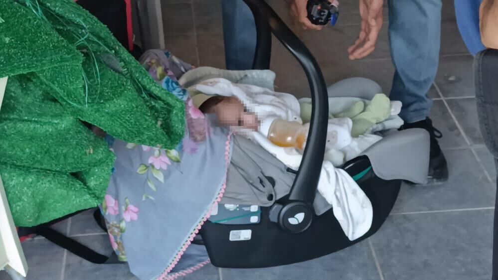 Soke Eden Manzara Otomatik Kapi Acilinca Herkes Dondu Kaldi (4)