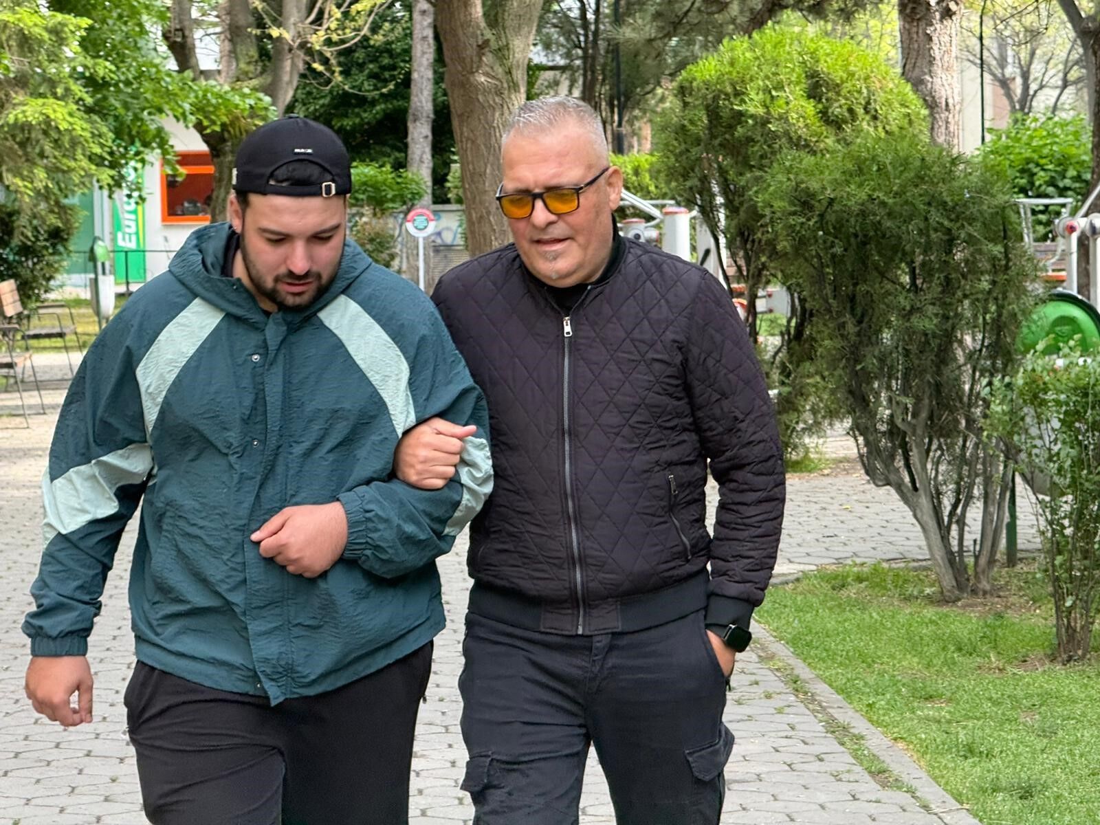 Temizledigi Aracinin Icinde 2 Saat Uyudu Yuzde 99 Uyanmaz Denilen Hasta Konustu Hayati (4)