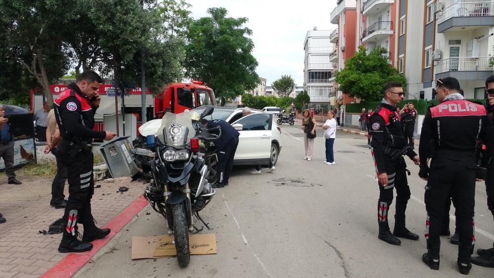 Yunus Timi Kaza Yapti 2 Polis Yaralandi O Anlar Kamerada (4)