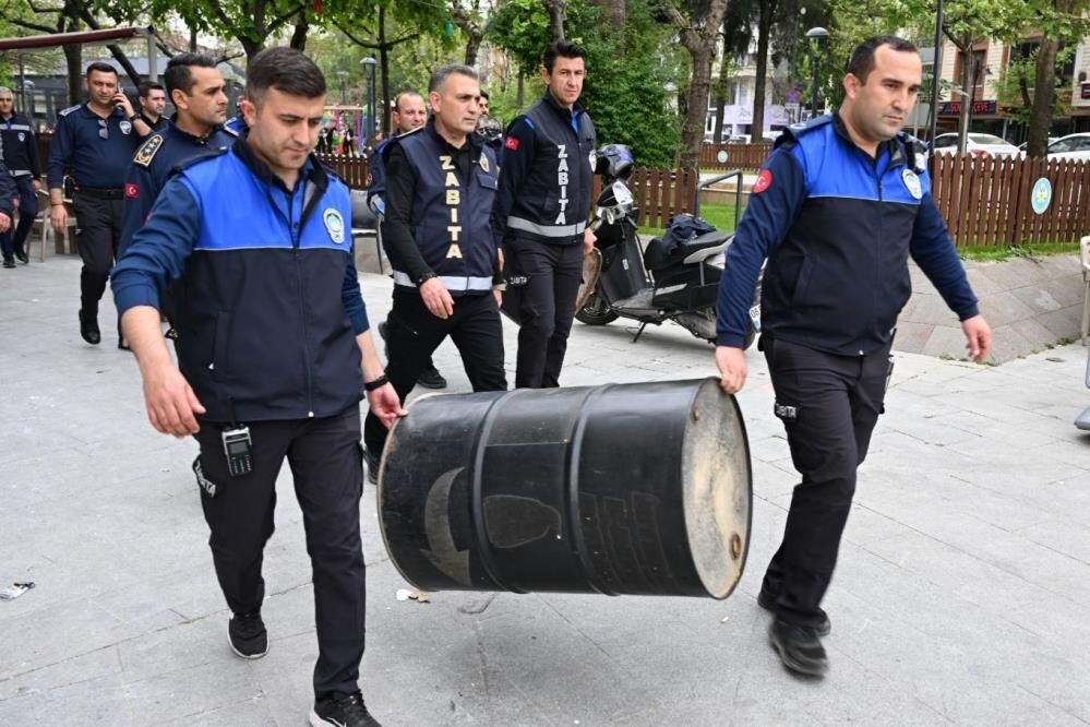Zabita Ekiplerinden Kaldirim Isgallerine Mudahale (5)