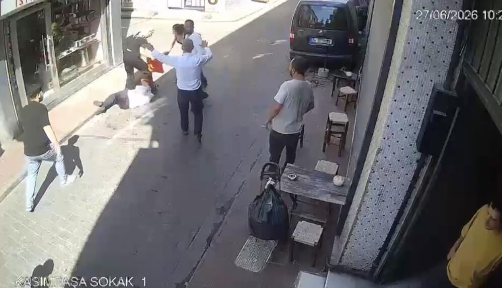 15 Yasindaki Kiza Sarkintilik Iddiasi Kanli Bitti Tekme Tokat Ve Dubayla Dovulen Sahis (4)