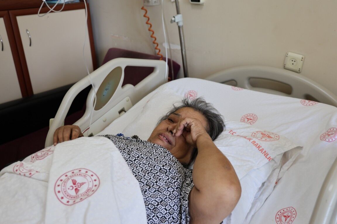 15 Yil Cekyat Uzerinde Yasadi 40 Kiloluk Yukten Kurtulunca Gozyaslarina Boguldu (4) (Orta)
