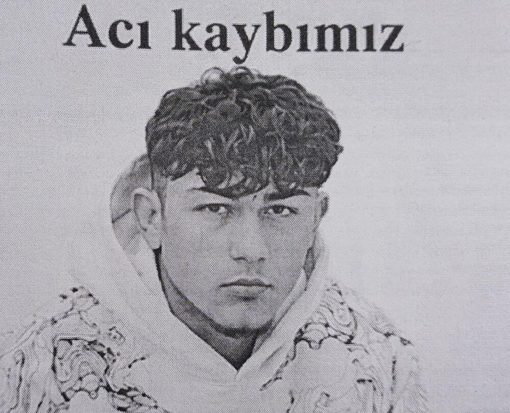 A W722259 04
