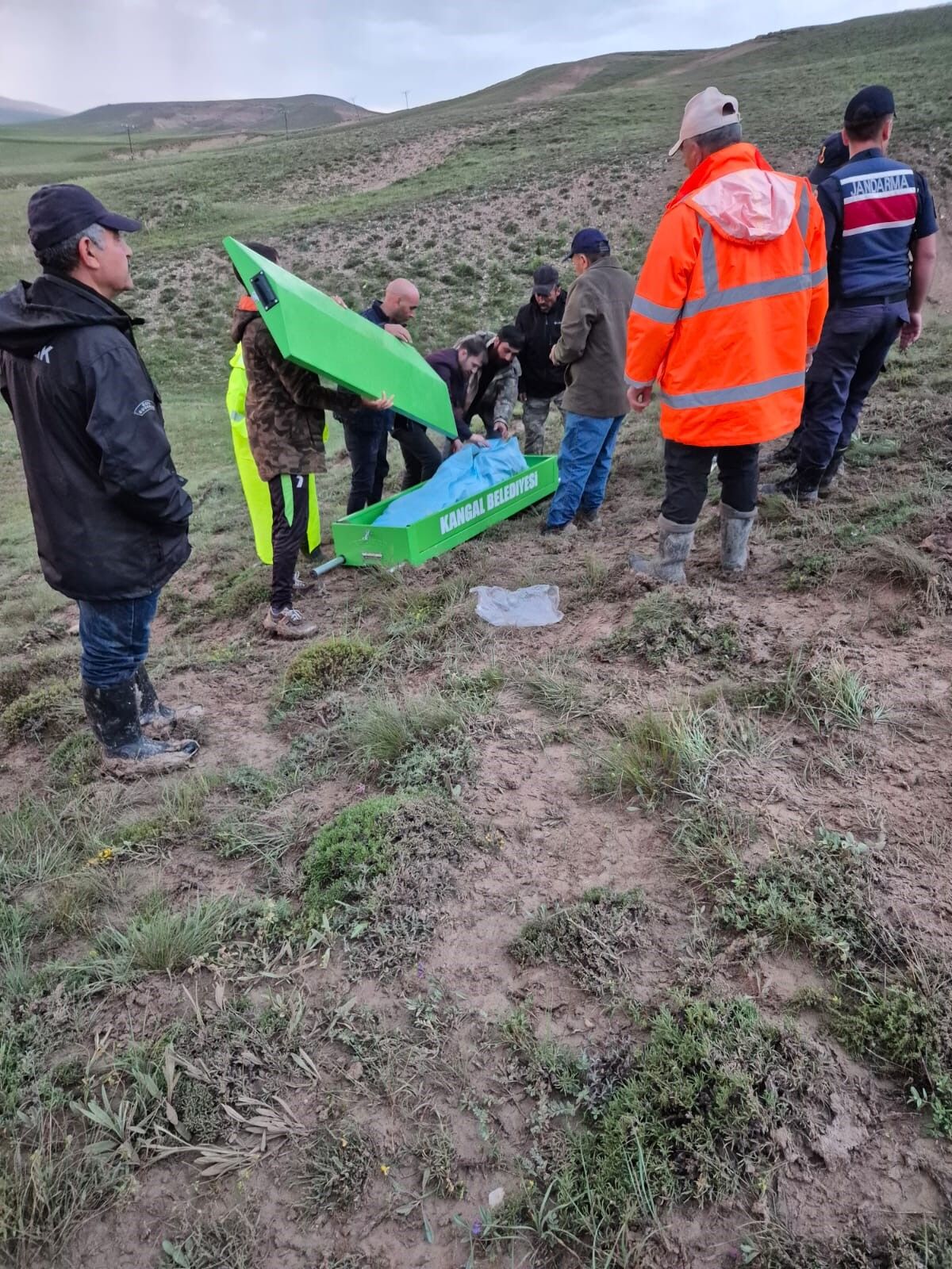 Aci Olum Diger Cobanlar Fark Etti Ama Yetisemedi (2)
