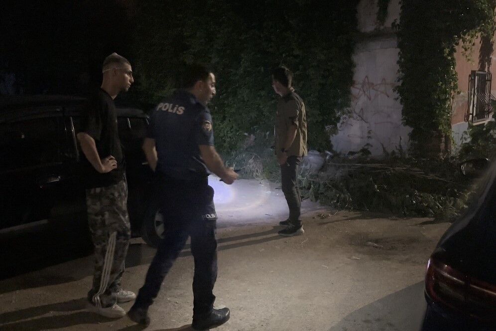 Aksam Saatlerinde Cocuk Parki Savas Alanina Dondu 10 Kisi Yaralandi (3)