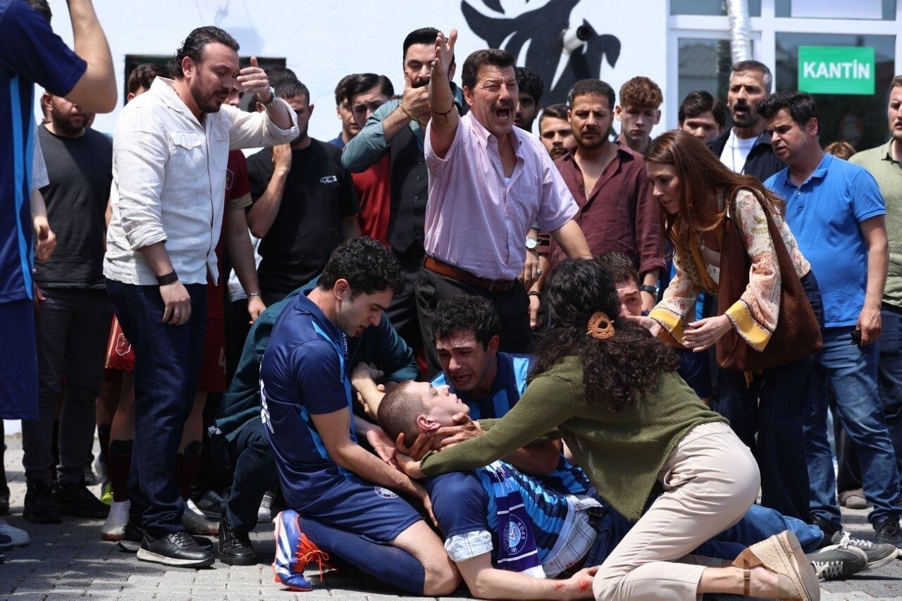 Altı Üstü İstanbul Dizisi Konusu Ve Oyuncuları (2)-1