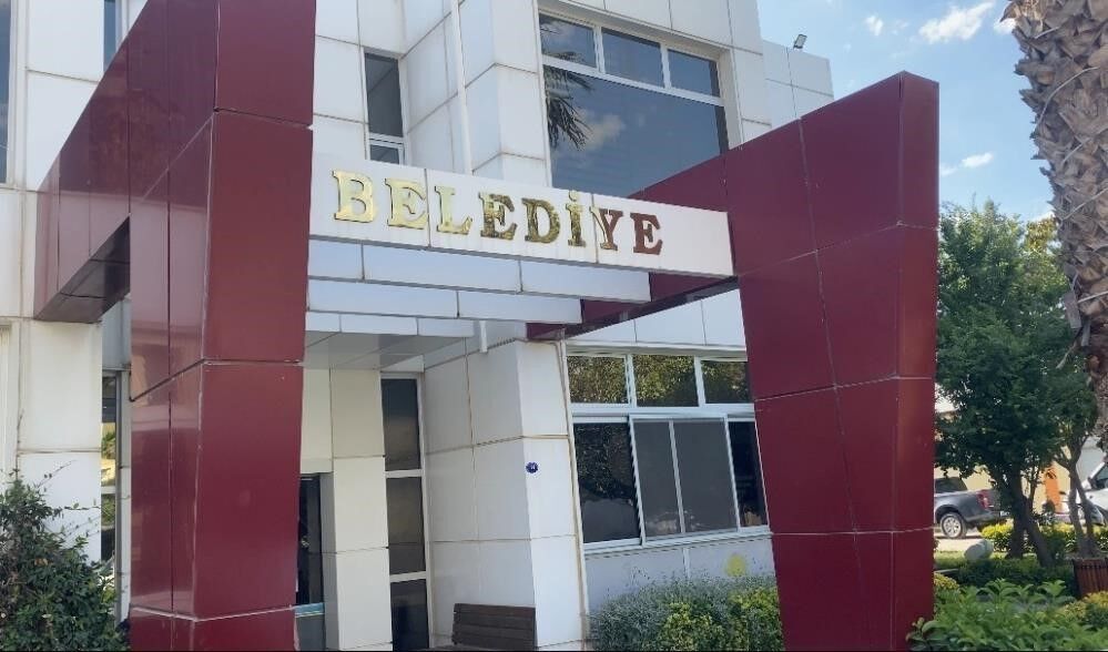 Belediyeye Uzanan Iddialar Zinciri Imar Muduru De Gozaltinda (2)