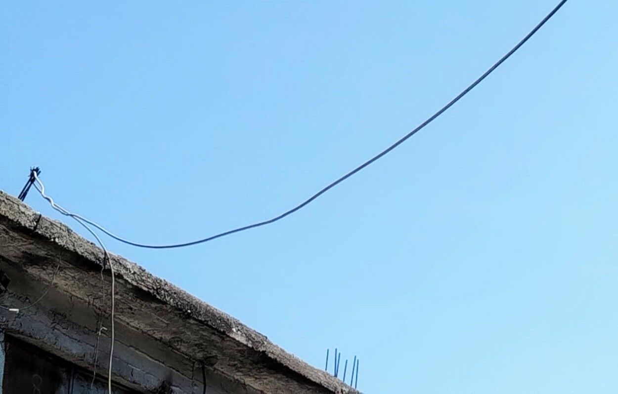 Bu Kadari Da Olmaz Elektrikli Otomobili Kacak Hatla Sarj Ettiler (3)