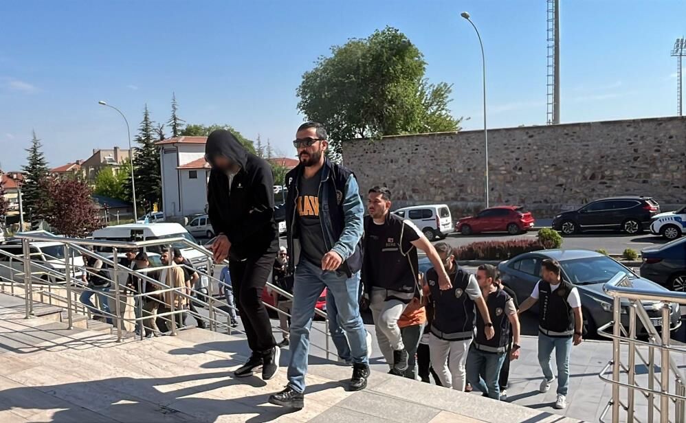 Dev Bahis Operasyonunda 34 Supheli Adliyede (2)
