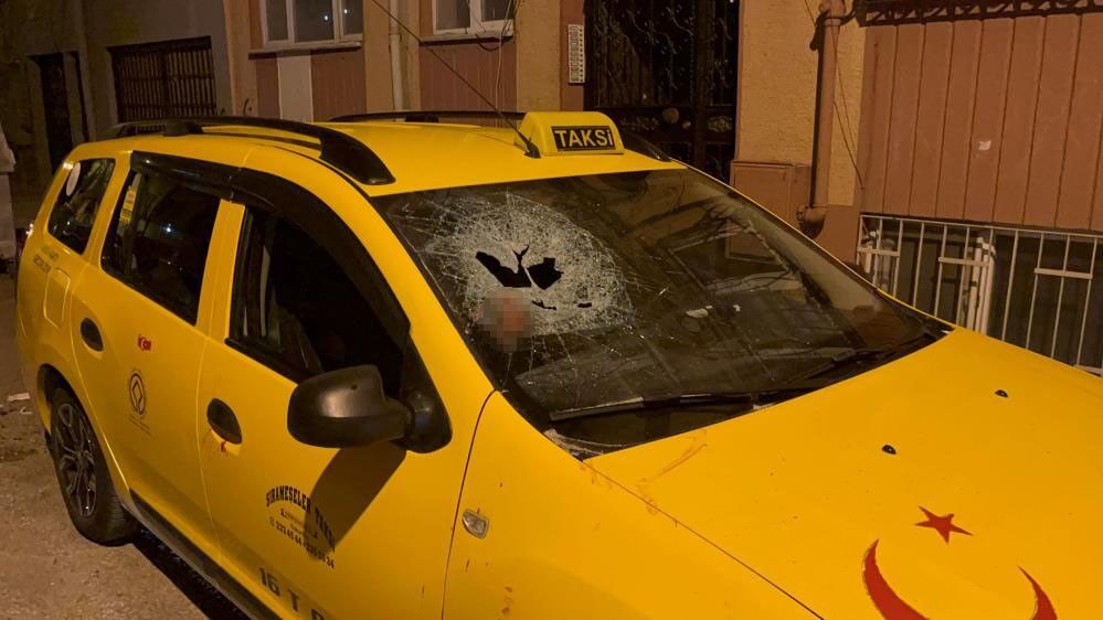 Gece Yarisi Sokakta Kan Donduran Feryat Yardim Cigliklari Atan Anne Kurtarilamadi (2)