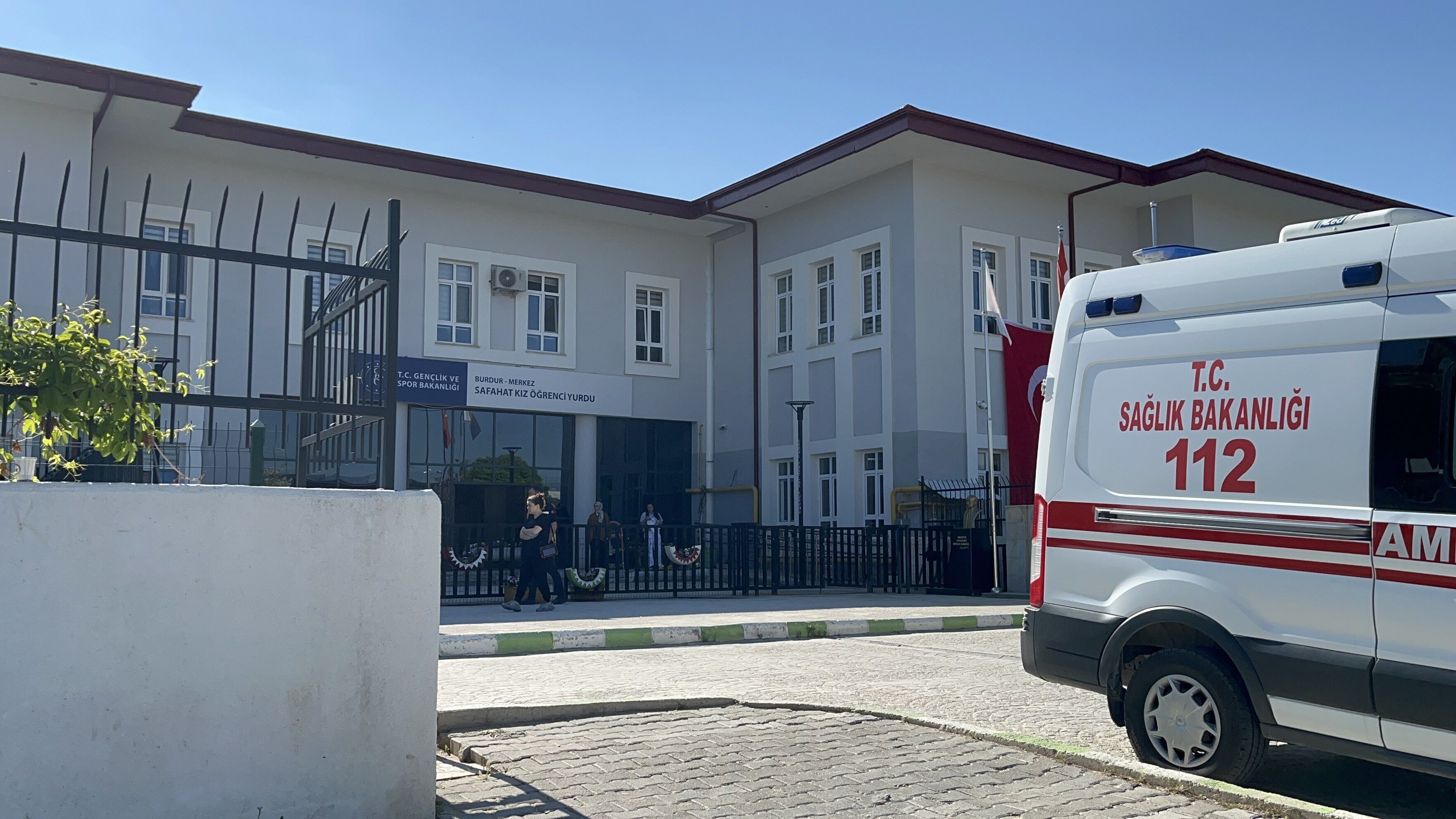 Kiz Yurdunda Feci Olay 22 Yasindaki Universiteli Kiz Hayatini Kaybetti (2)
