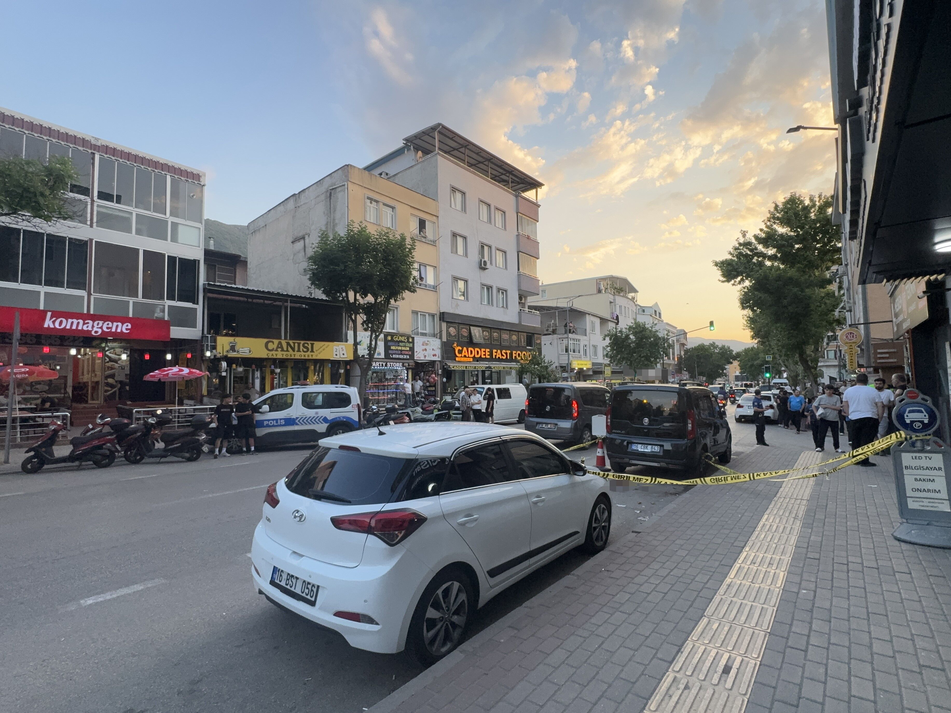 Konusmak Icin Bulustular Biri Hayatini Kaybetti (5)