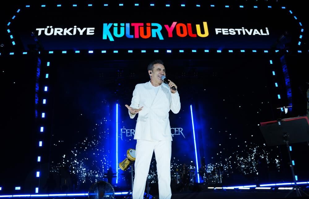 Manisa Kultur Yolu Festivaline Muhtesem Acilis (1)-1